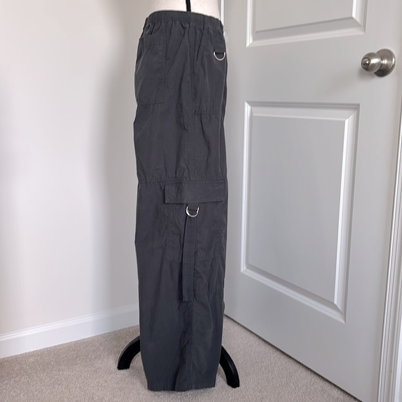 NWT Dark Gray Cargo Pants - Picture 6 of 12
